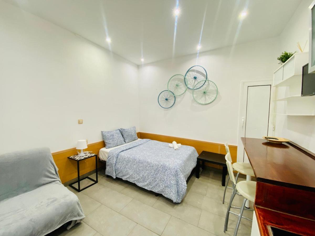 025 Caterina Look Izquierda Διαμέρισμα Βαρκελώνη Εξωτερικό φωτογραφία